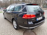 Volkswagen Passat foto 3