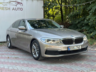 BMW 5 Series foto 1