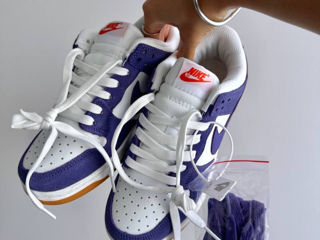 Nike SB Dunk Low  Purple Suede foto 2