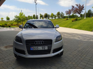 Audi Q7 foto 2