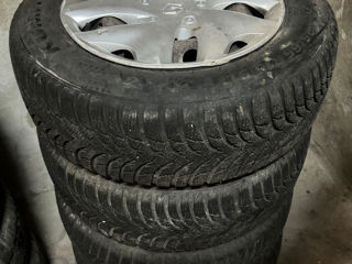 Vind un set de roți 195/65 r15