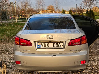 Lexus IS Series foto 6