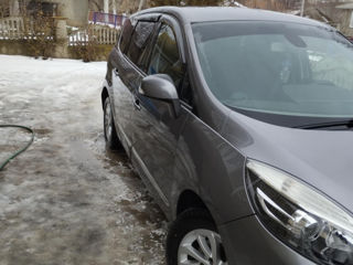 Renault Grand Scenic foto 3