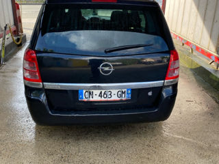 Opel Zafira foto 3