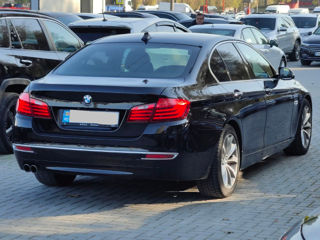 BMW 5 Series foto 3