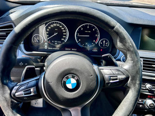 BMW 5 Series foto 6