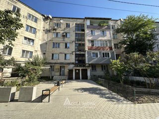 Apartament cu 2 camere, 57 m², Durlești, Chișinău foto 11
