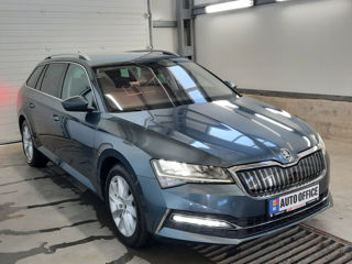 Skoda Superb foto 3