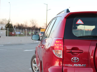 Toyota Rav 4 foto 5