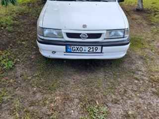 Opel Vectra foto 1