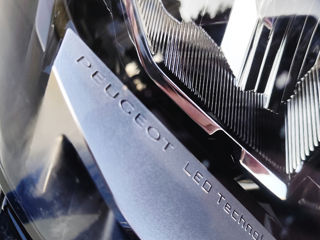 Peugeot 5008 foto 3