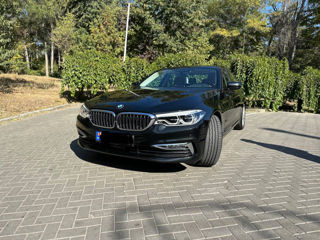 BMW 5 Series foto 3