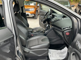 Ford Kuga foto 15