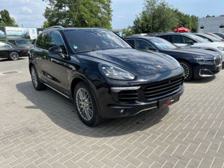 Porsche Cayenne foto 2