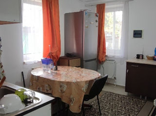 Apartament cu 2 camere, 96 m², Centru, Chișinău foto 1