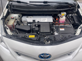 Toyota Prius + foto 8