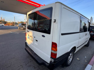 Ford Transit foto 4