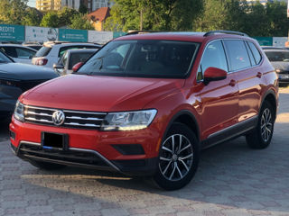 Volkswagen Tiguan foto 1