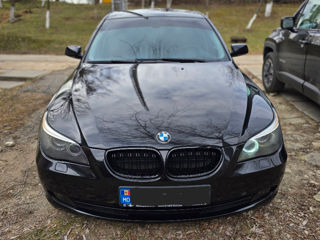 BMW 5 Series foto 10