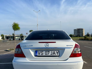 Mercedes E-Class foto 4