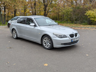 BMW 5 Series foto 3