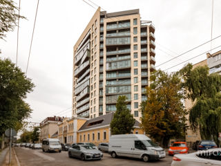 Apartament cu 2 camere, 72 m², Centru, Chișinău foto 17
