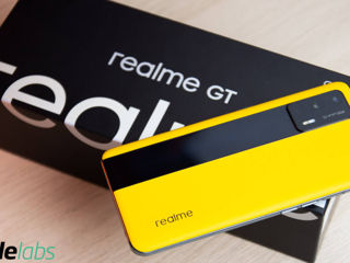 Vând Realme GT foto 2