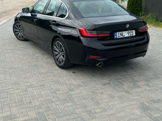 BMW 3 Series foto 4