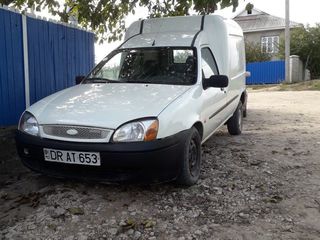 Ford Courier foto 2