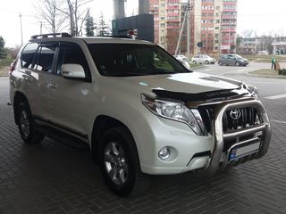 Toyota Land Cruiser Prado foto 4