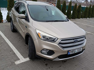 Ford Escape foto 3