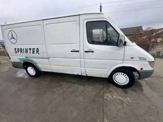 Mercedes Sprinter foto 3