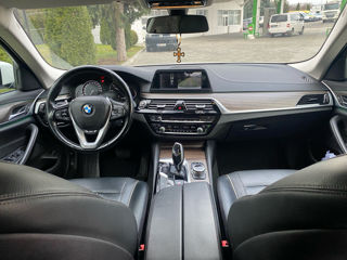 BMW 5 Series foto 5