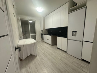 Apartament cu 2 camere, 72 m², Buiucani, Chișinău foto 6