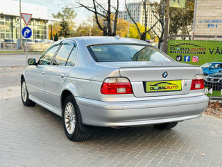 BMW 5 Series foto 6