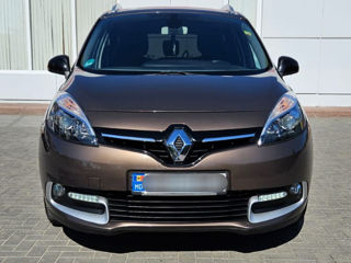 Renault Grand Scenic foto 2