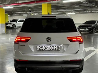 Volkswagen Tiguan foto 4