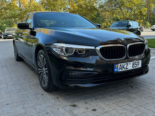 BMW 5 Series foto 3