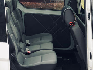 Ford Transit Connect foto 6