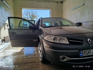 Renault Megane foto 2