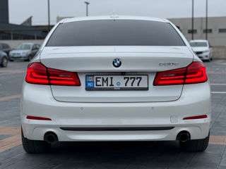 BMW 5 Series foto 6