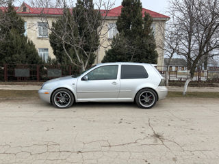 Volkswagen Golf foto 4