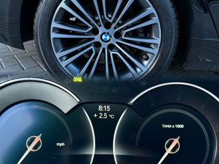 BMW 5 Series foto 9