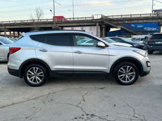 Hyundai Santa FE foto 5