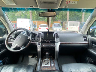 Toyota Land Cruiser foto 5