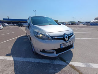 Renault Grand Scenic foto 3