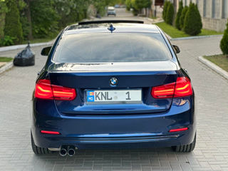 BMW 3 Series foto 8