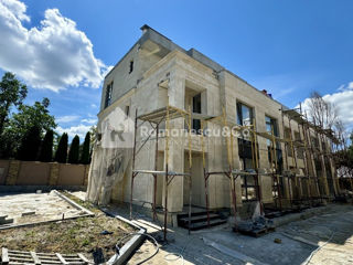 Townhouse modern în apropiere de Valea Morilor! Zona Ciocîrliei! foto 3