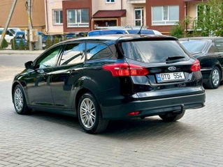 Ford Focus foto 4