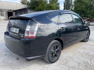 Toyota Prius foto 4